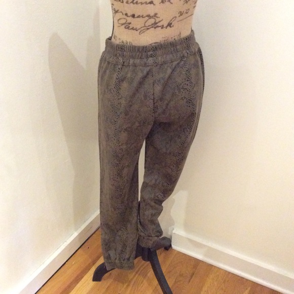 Faux Snake Jogger - Picture 2 of 3